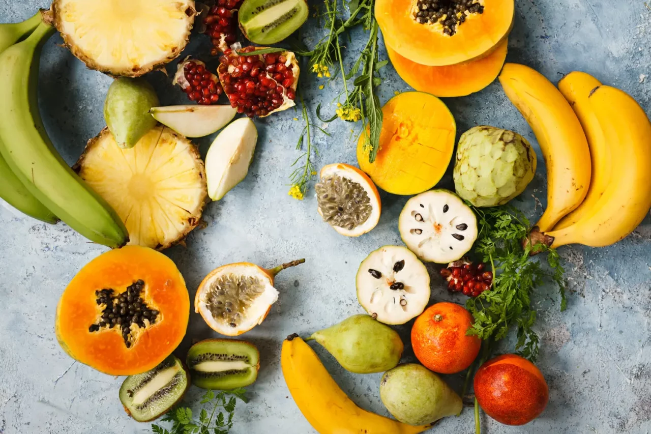 La frutta esotica che aiuta il sistema immunitario: le varietà migliori da scegliere a giugno La frutta esotica che aiuta il sistema immunitario: le varietà migliori da scegliere a giugno