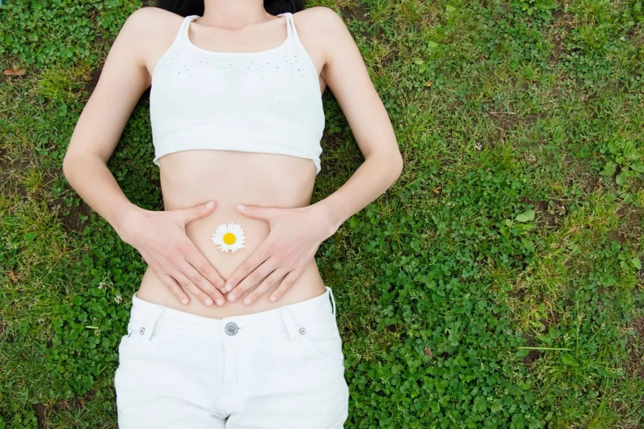 Come si sgonfia la pancia in modo naturale: i rimedi più efficaci Come si sgonfia la pancia in modo naturale: i rimedi più efficaci